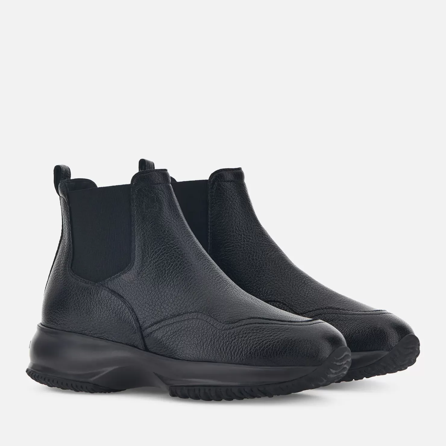 Donna Hogan Chelsea Boots Interactive